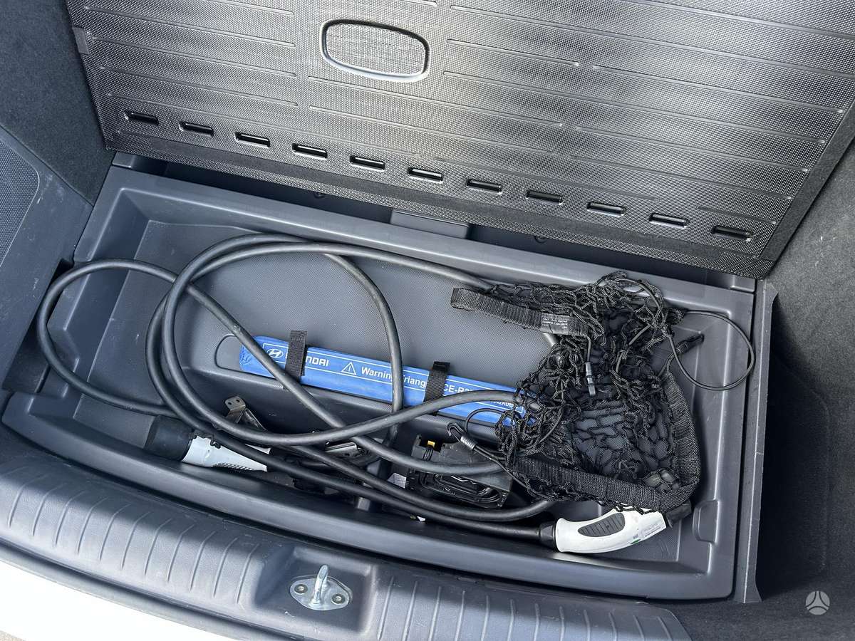 Hyundai IONIQ, coupe