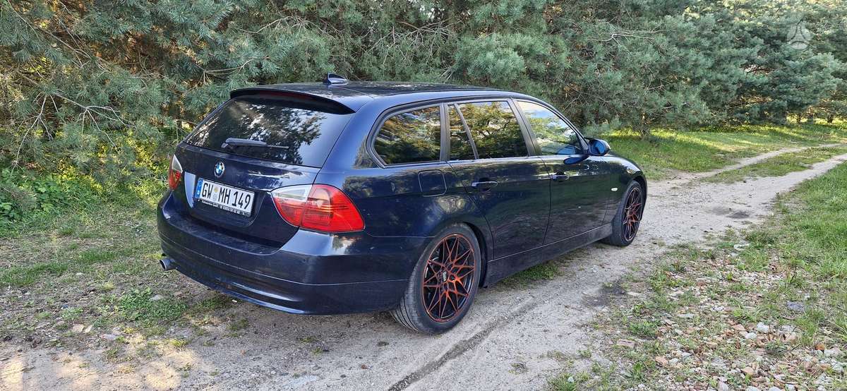 BMW 320, 2.0 l., universalas
