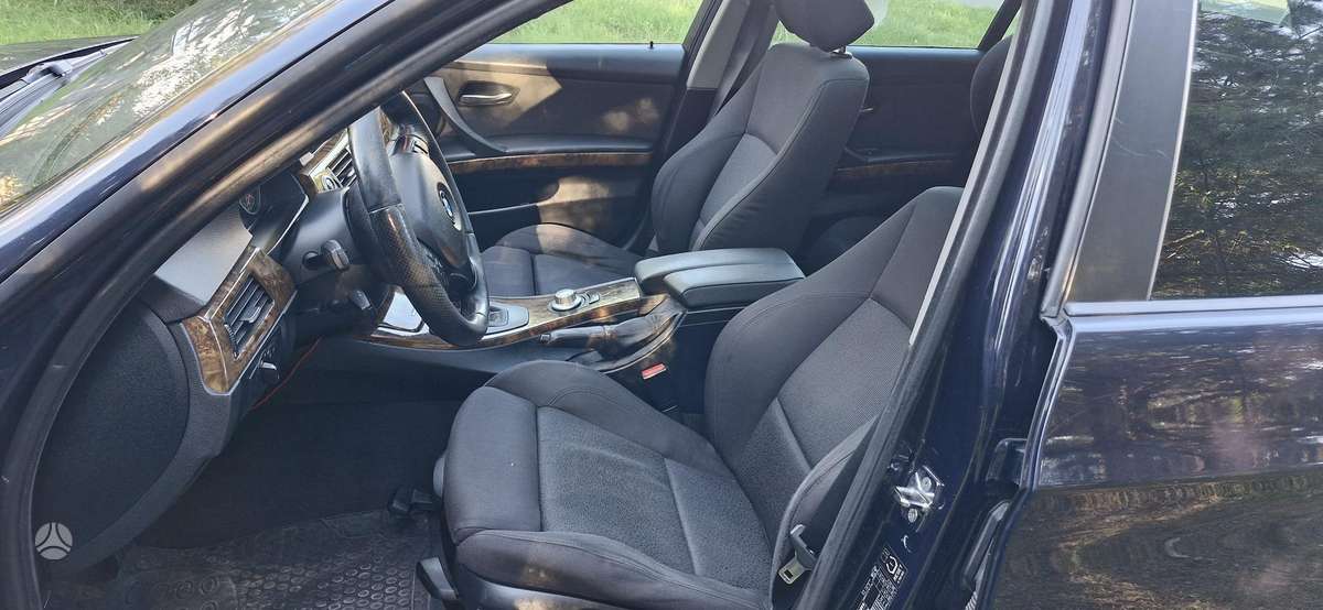 BMW 320, 2.0 l., wagon