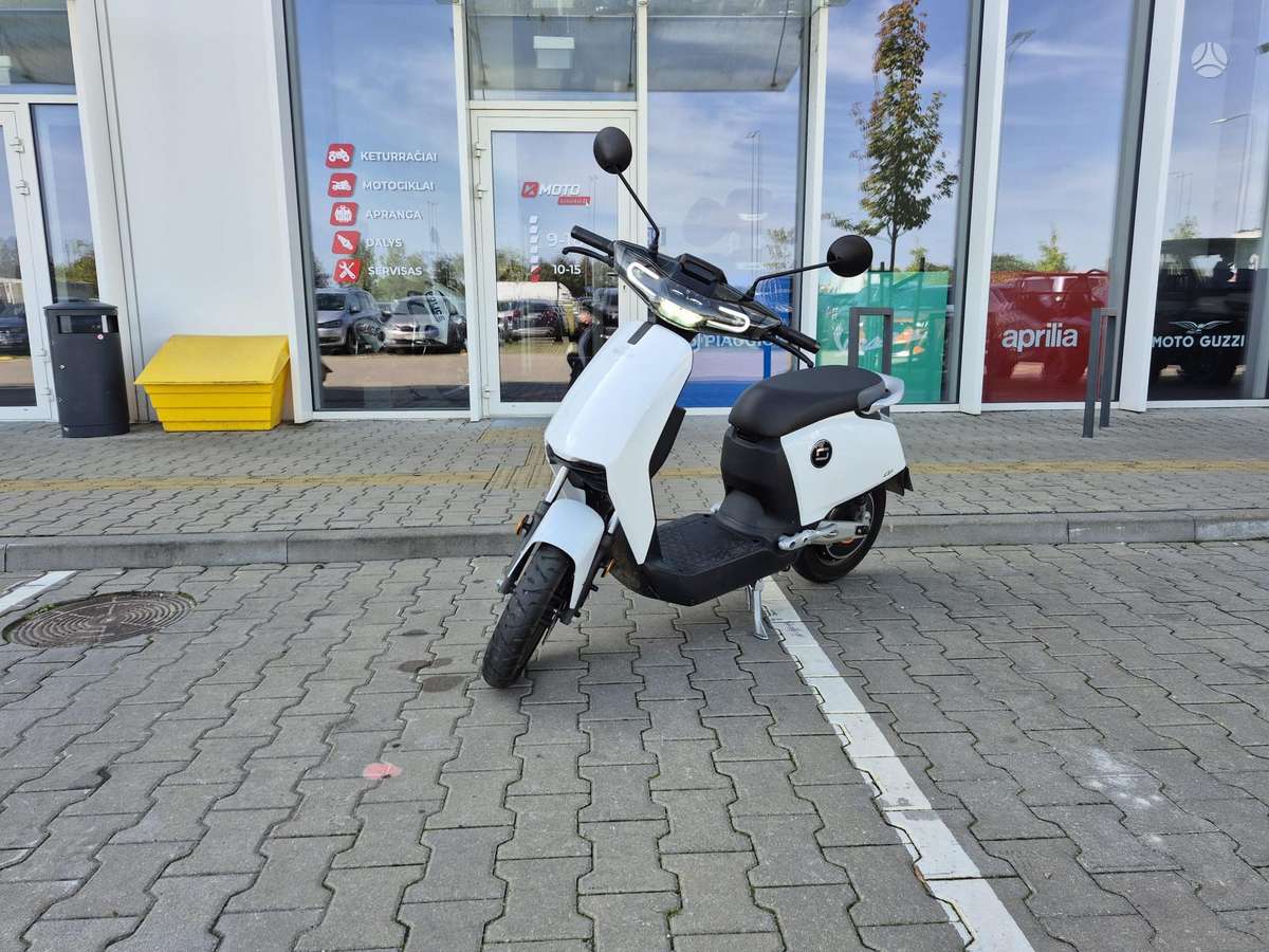 Super Soco/Vmoto CUx, мотороллеры / мопеды