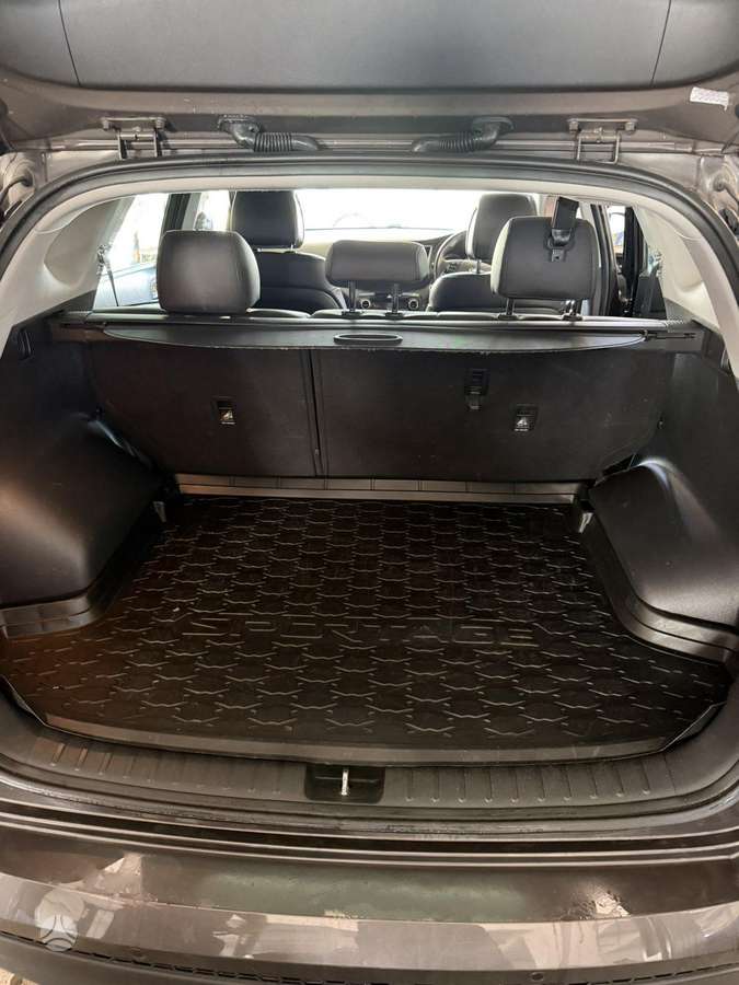 Hyundai Tucson dalimis. Spalvos kodas xn3