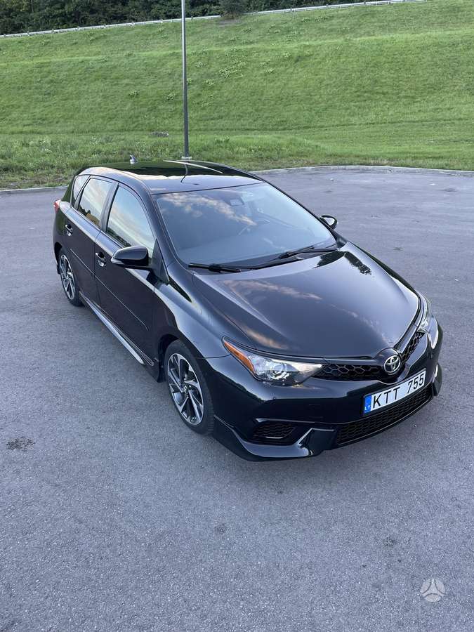 Toyota Corolla - 9