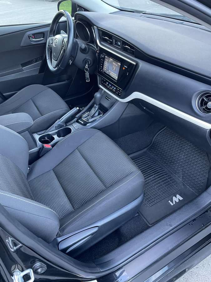 Toyota Corolla, 1.8 l., hatchback