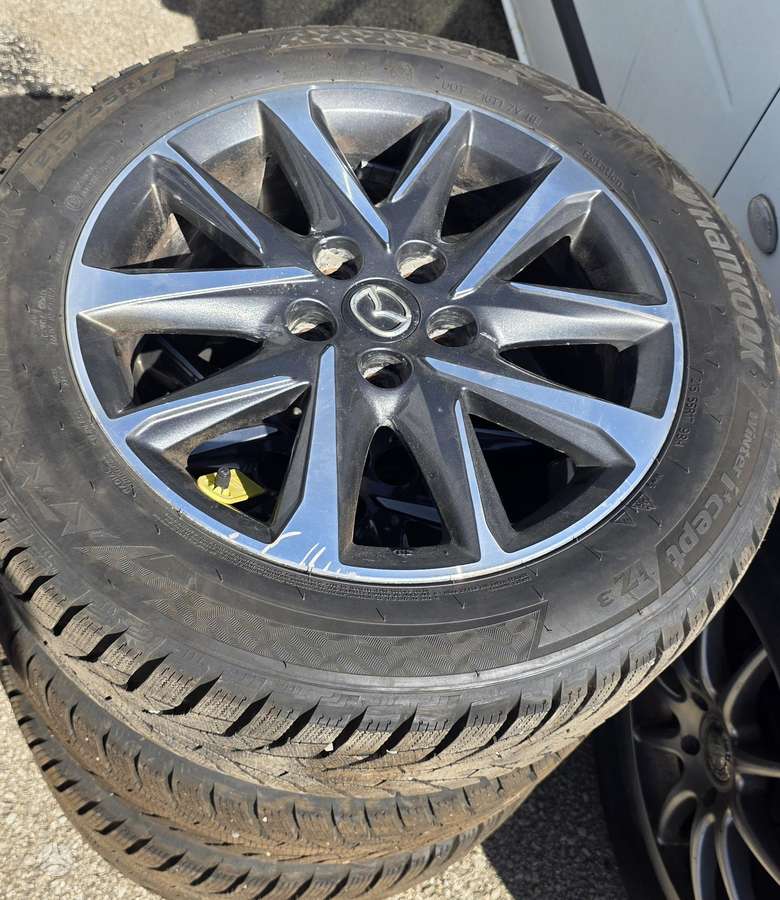 Mazda CX-3, 2.0 l., off-road / crossover