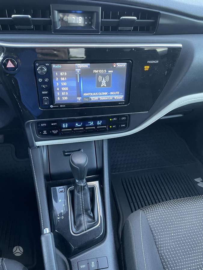 Toyota Corolla, 1.8 l., hatchback