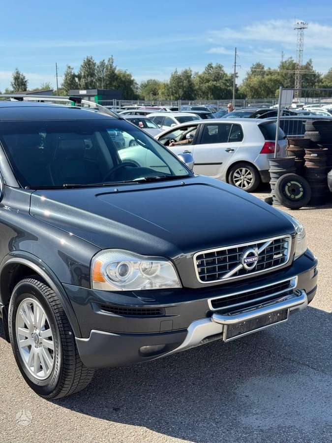 Volvo XC90 - 6