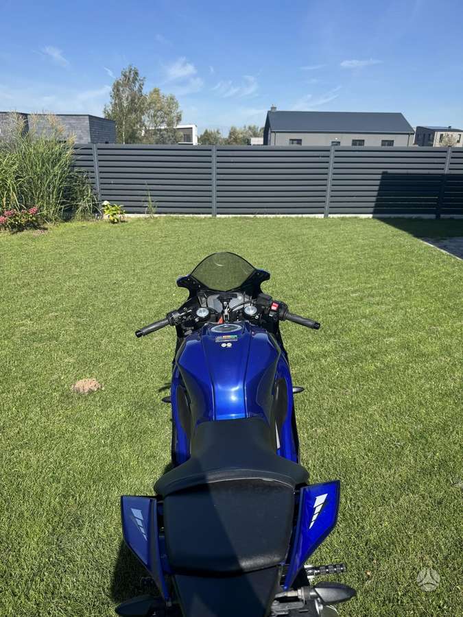 Yamaha YZF 125cc, superbikes