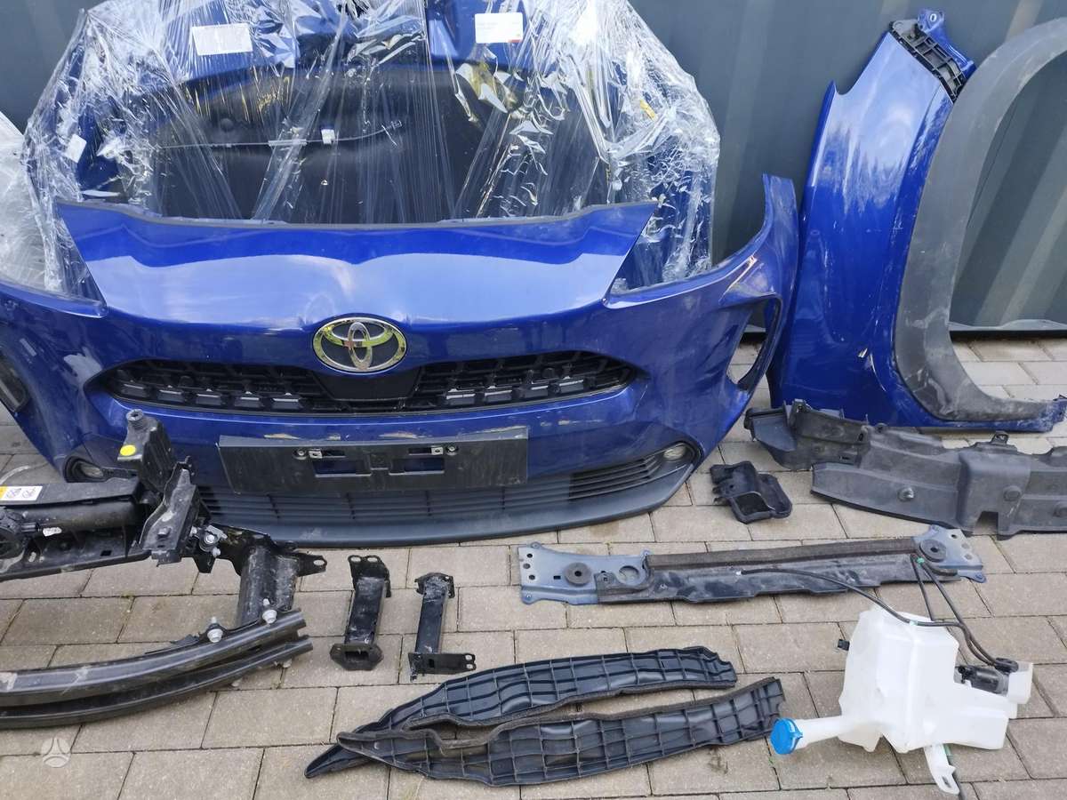 Toyota Yaris Cross Be defektų