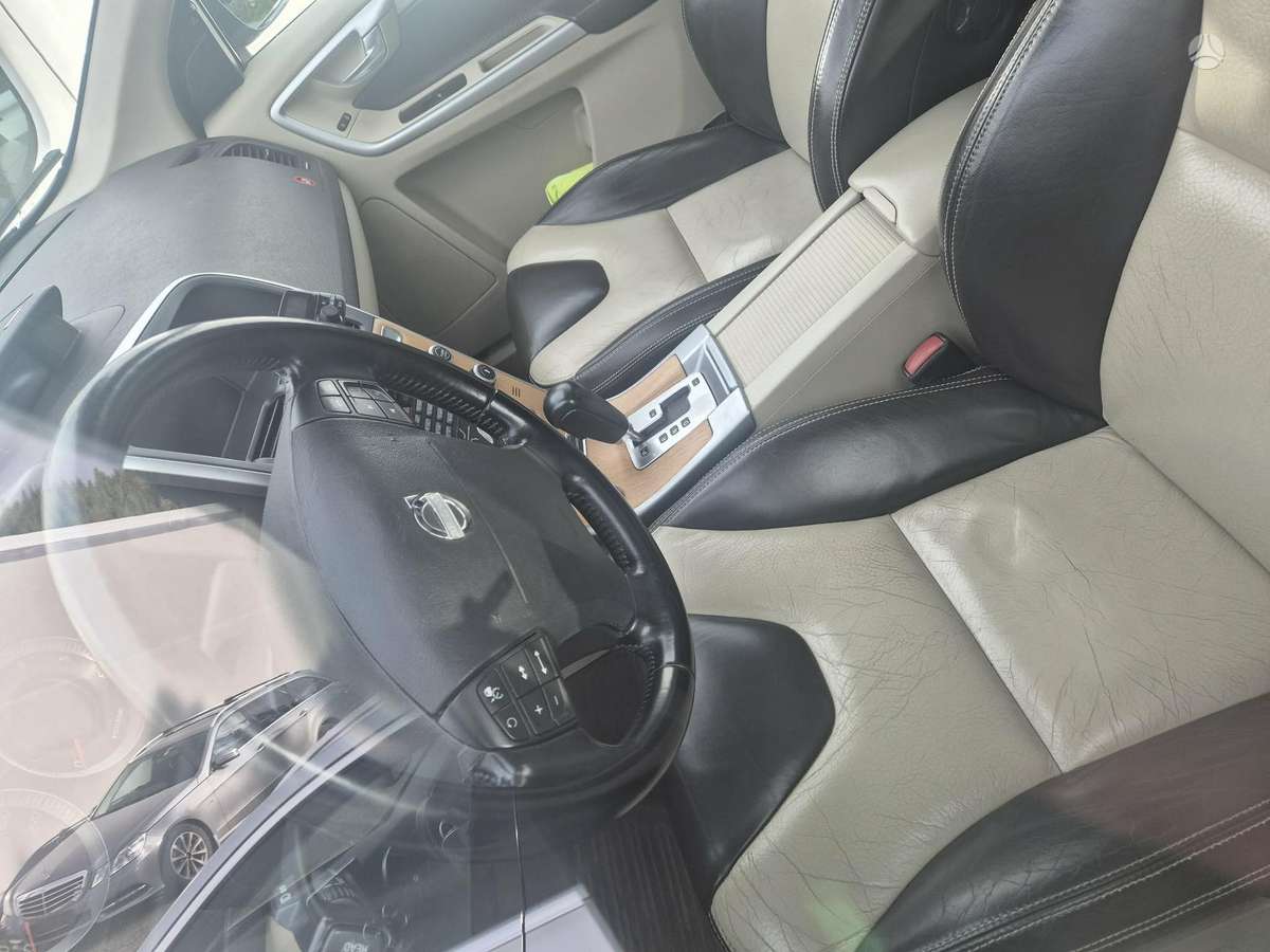 Volvo XC60 - 4