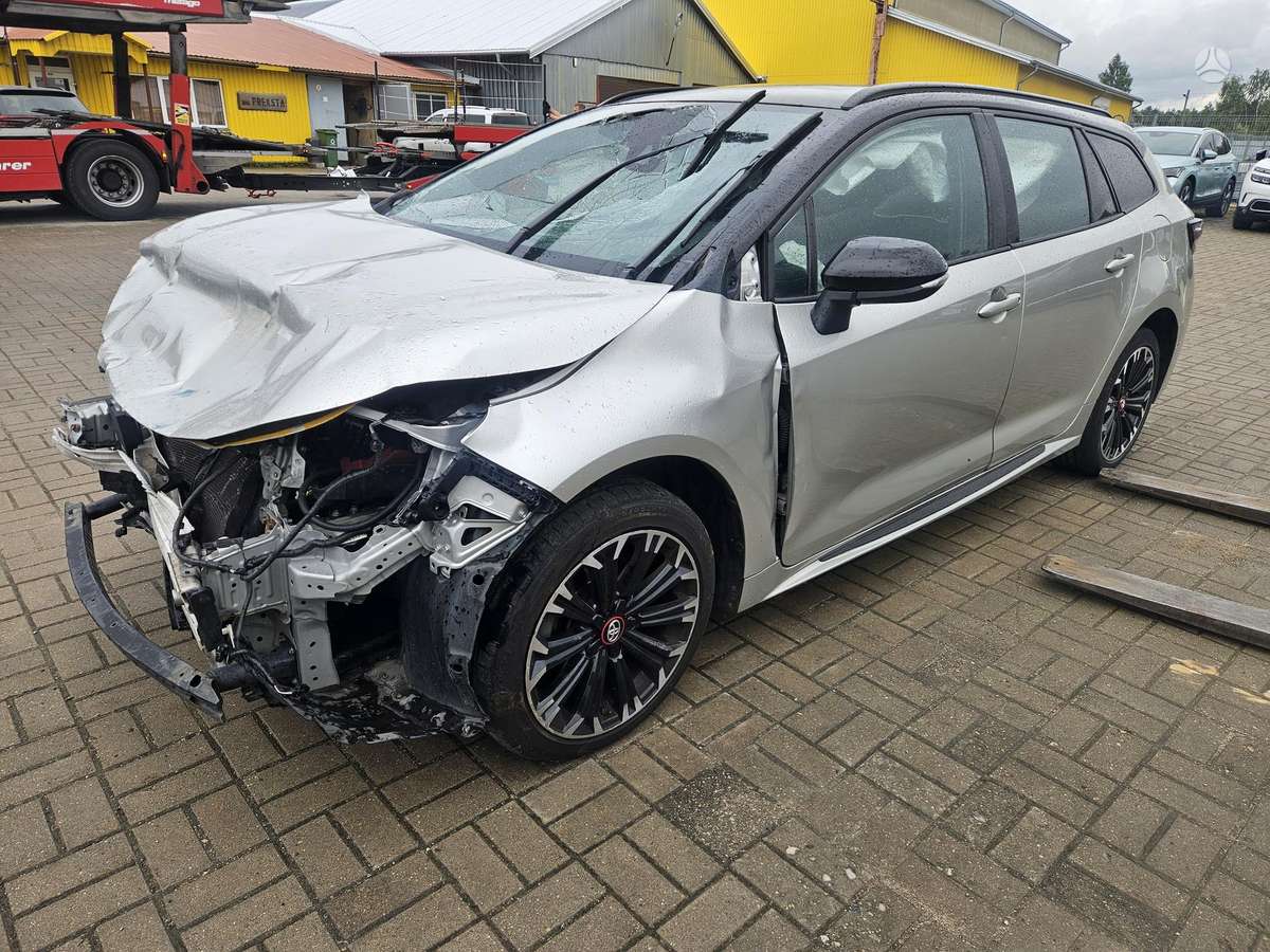 Toyota Corolla - 3