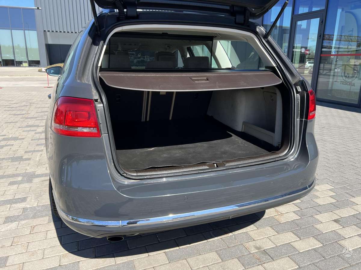 Volkswagen Passat, 1.6 l., Универсал