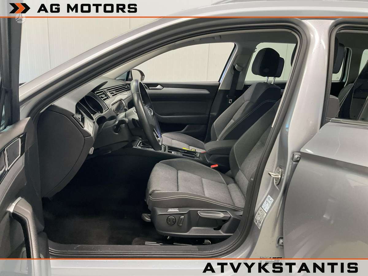 Volkswagen Passat - 4