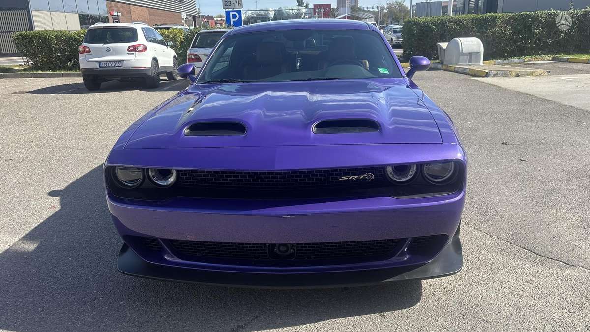 Dodge Challenger, 6.2 l., Седан
