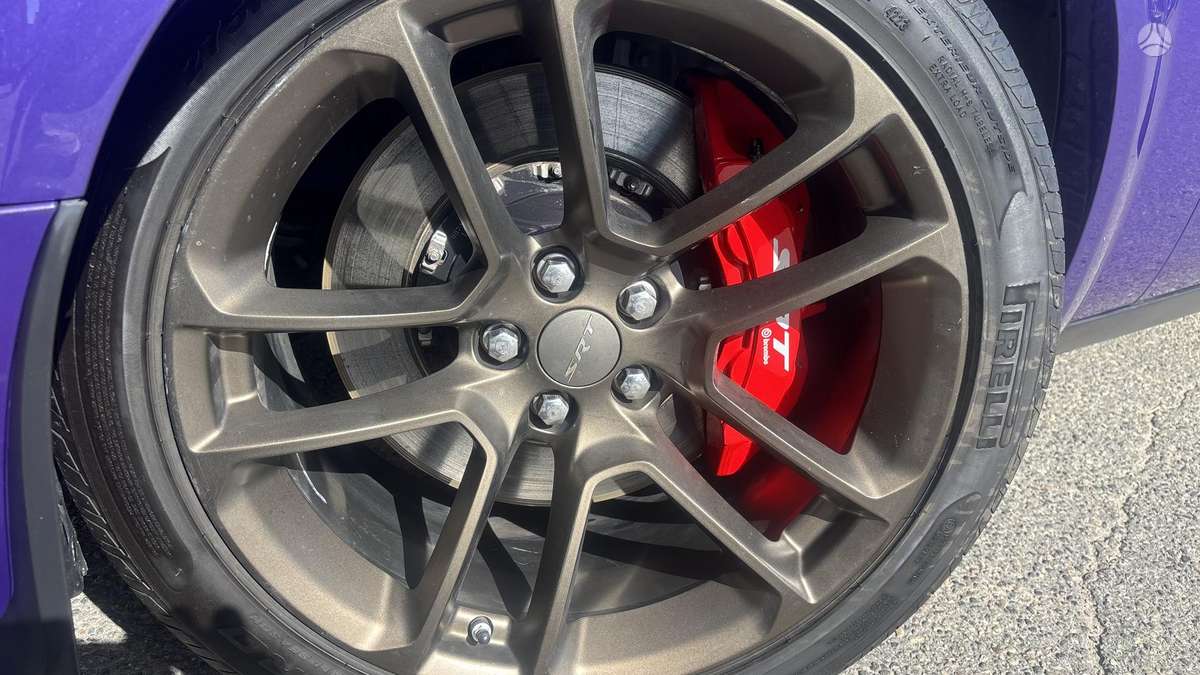 Dodge Challenger, 6.2 l., Седан