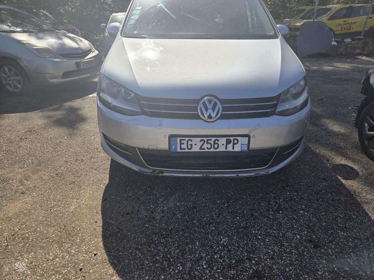 Volkswagen Sharan - 3