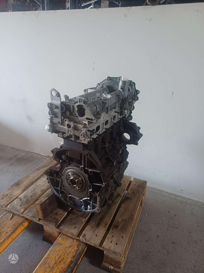 Ford Transit, YNF6.  YMF6, двигатель