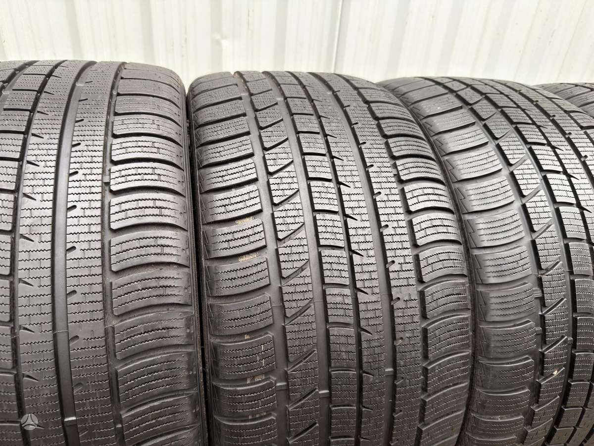 Hankook ICEBEAR W300A, winter 295/30 R22