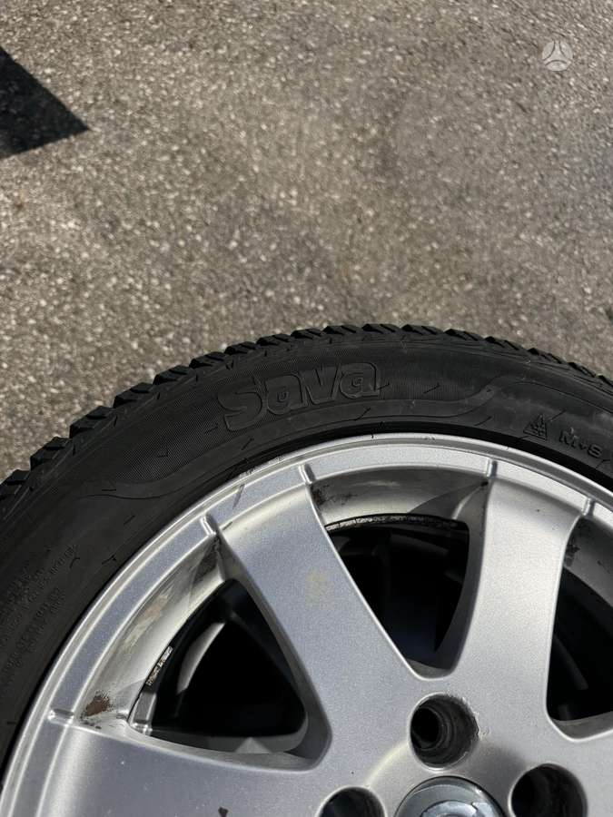 Volvo, lengvojo lydinio, R16