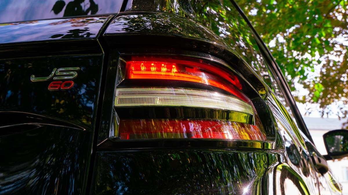 Ligier JS60, 0.5 l., hatchback