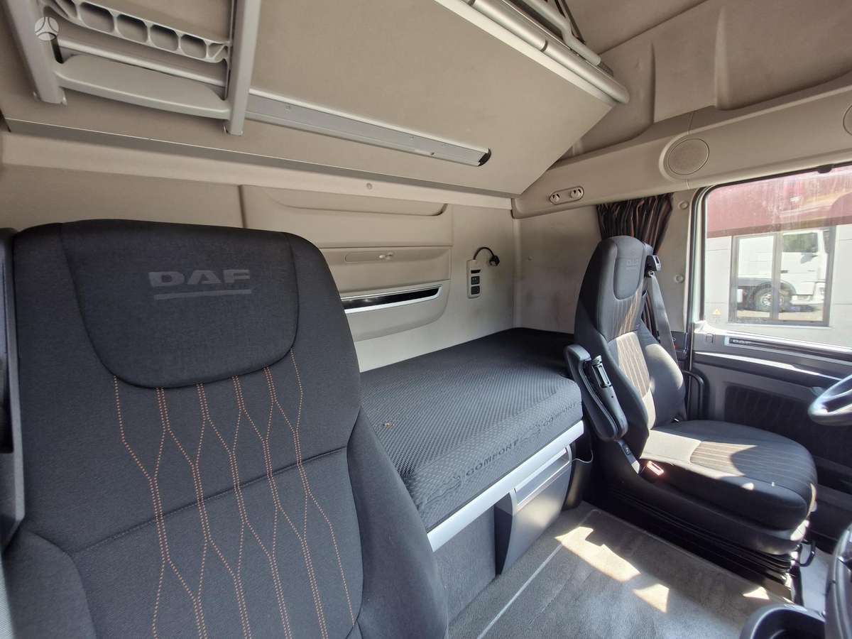 DAF XF 450 SSC, double sleeper