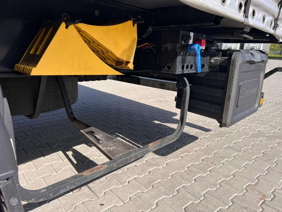 Krone SD, curtain / tarpaulin