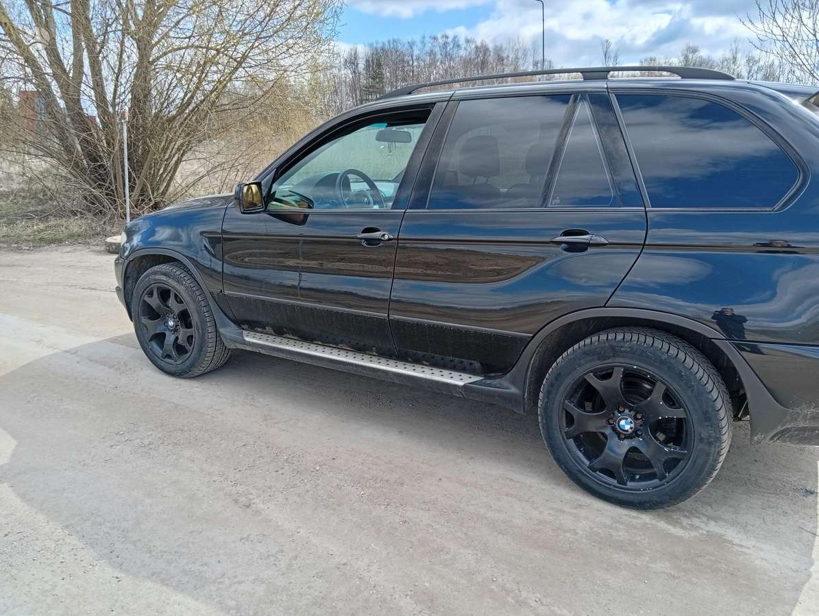 BMW X5, 3.0 l., mpv / minivan