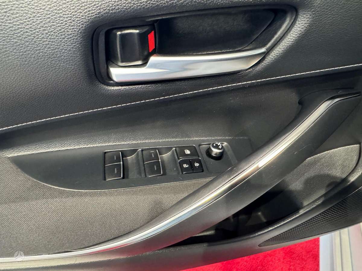 Toyota Corolla - 11