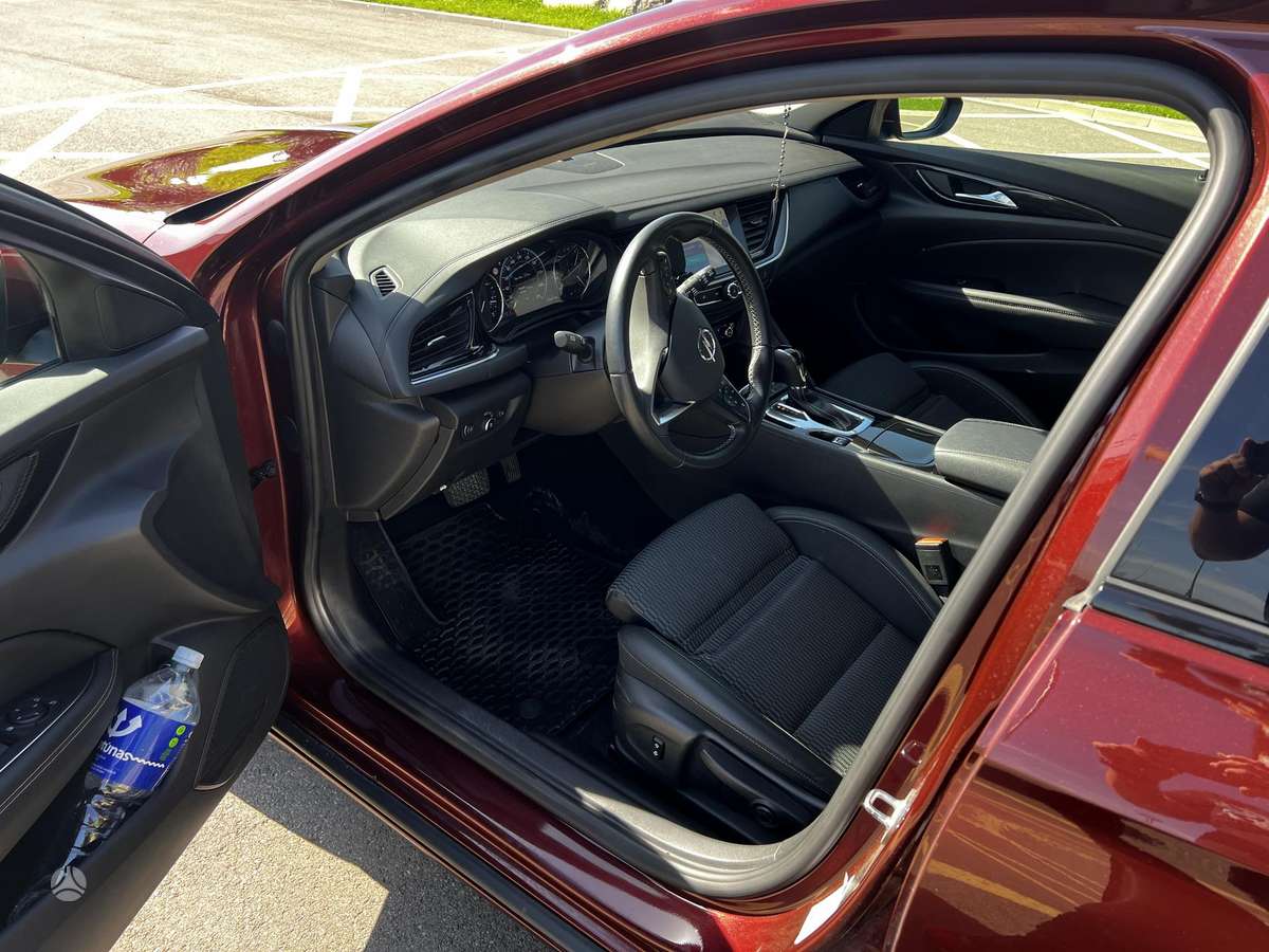 Opel Insignia, 1.6 l., Универсал