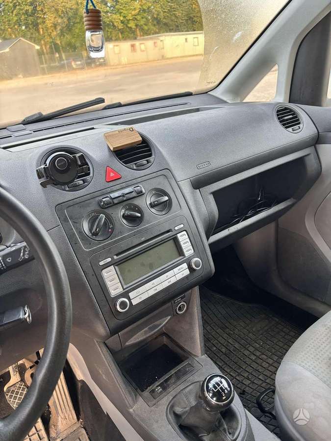 Volkswagen Caddy - 7