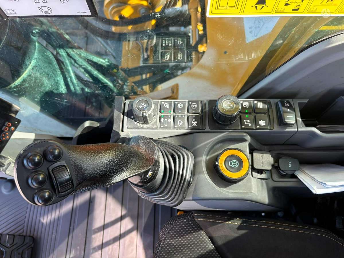 -Kita- 330 07C, excavator
