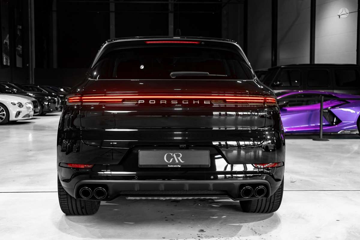 Porsche Cayenne - 5