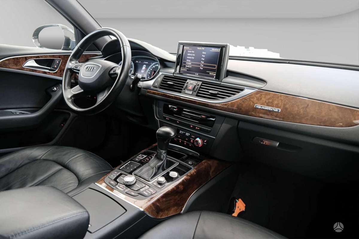 Audi A6, 2.8 l., saloon / sedan