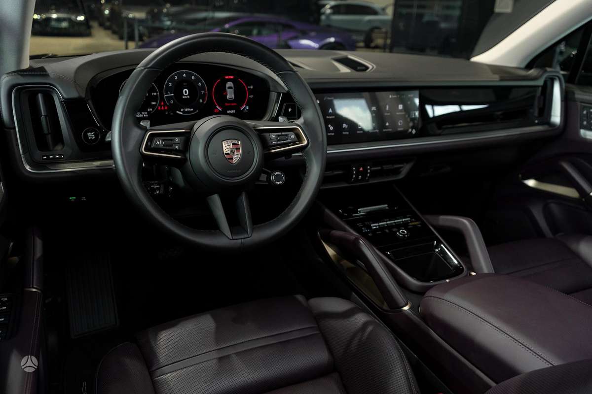 Porsche Cayenne - 10
