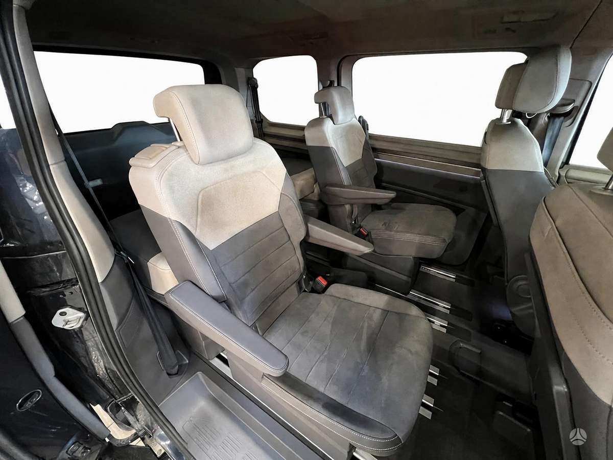 Volkswagen Multivan, 2.0 l., Минивэн