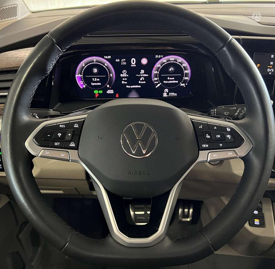 Volkswagen Multivan, 2.0 l., Минивэн