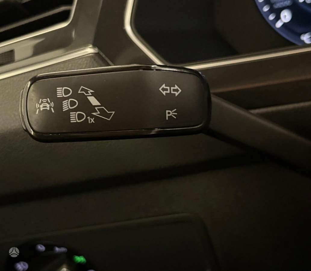 Volkswagen Tiguan - 6