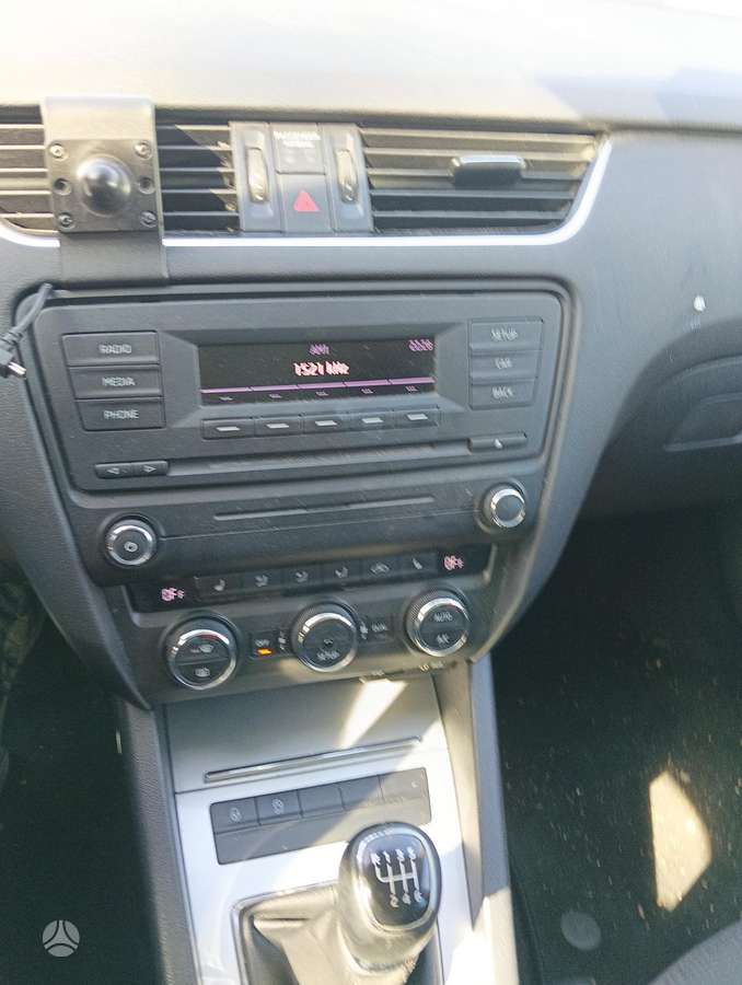 Skoda Octavia, 2.0 l., Седан