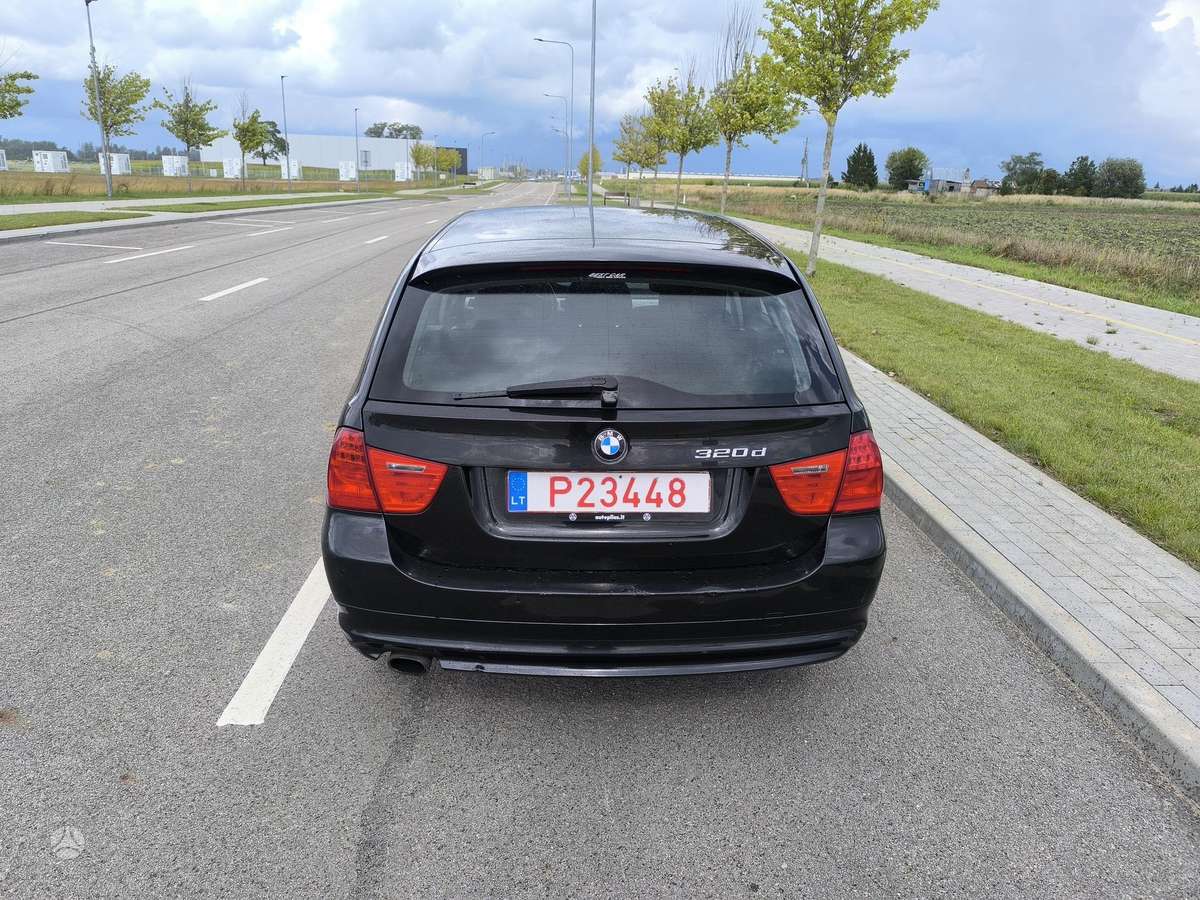 BMW 320, 2.0 l., wagon