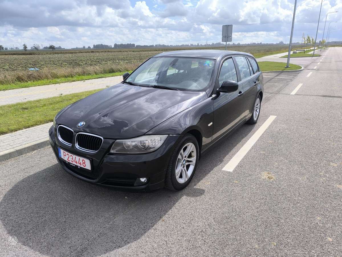 BMW 320, 2.0 l., wagon