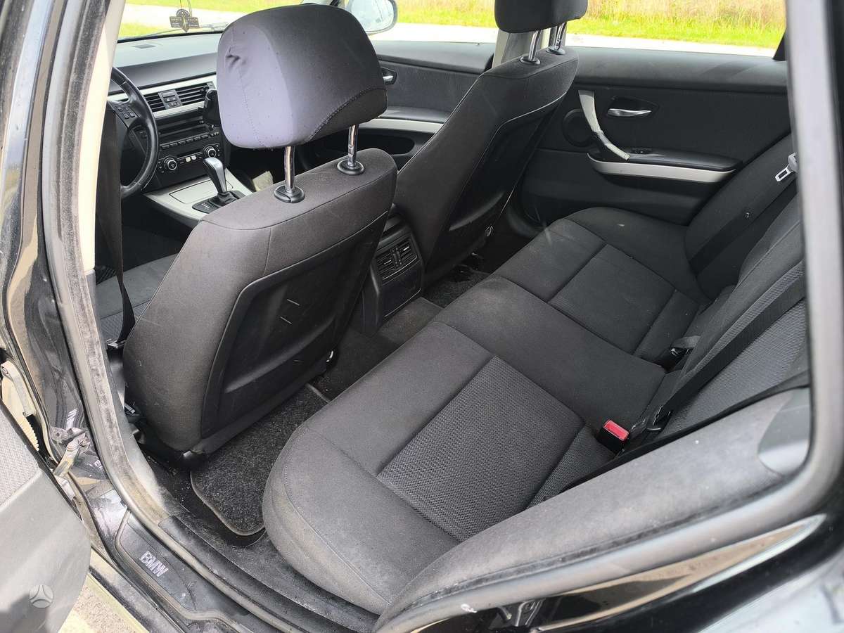 BMW 320, 2.0 l., wagon