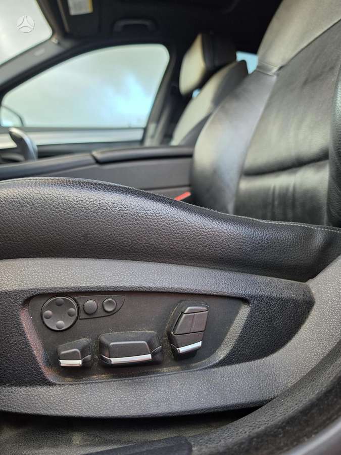 BMW 530, 3.0 l., Седан