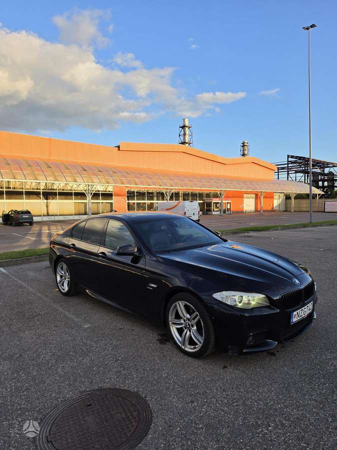 BMW 530, 3.0 l., Седан