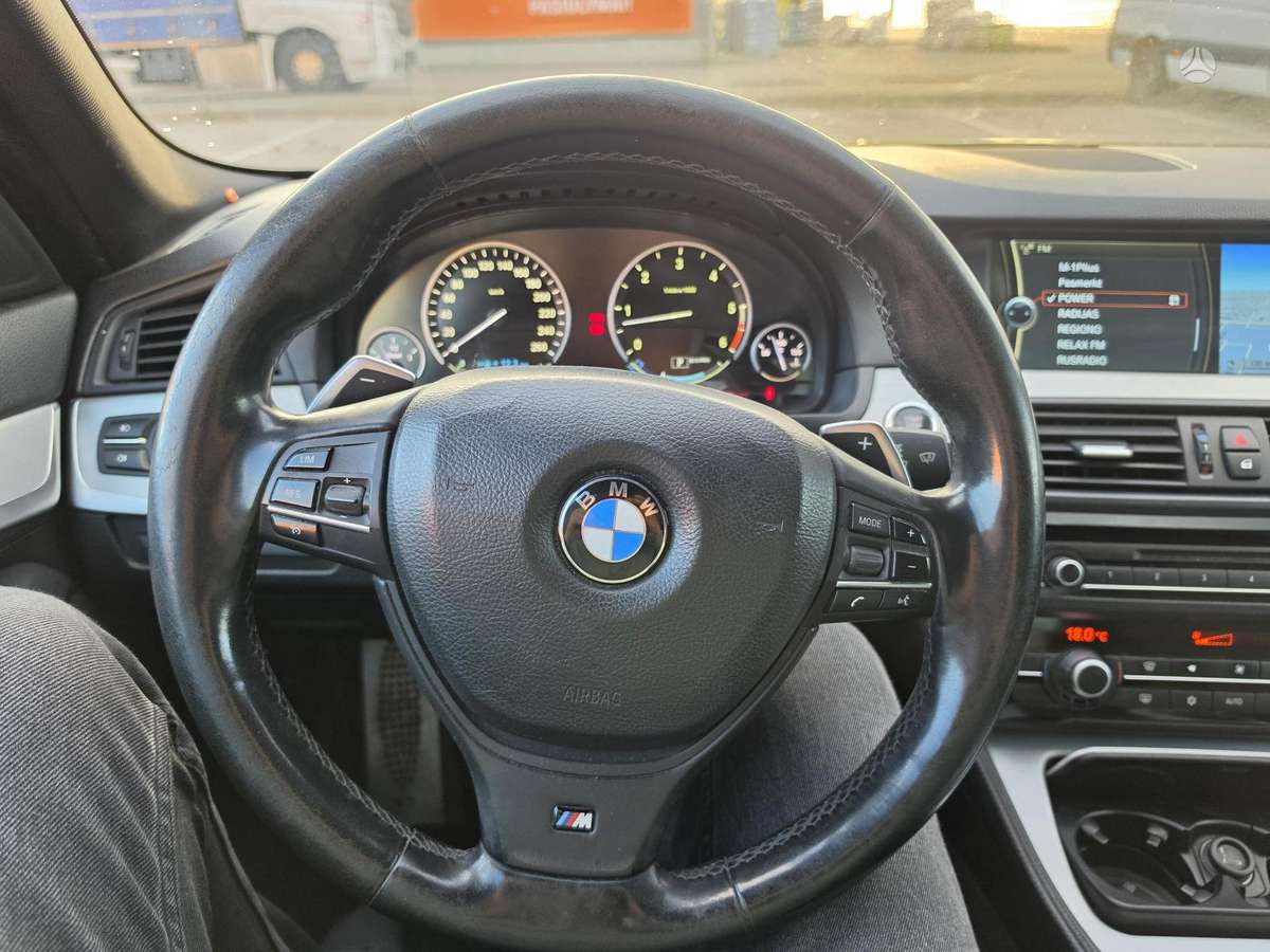 BMW 530, 3.0 l., Седан