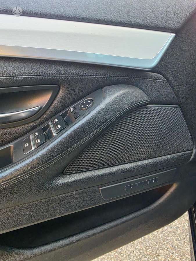 BMW 530, 3.0 l., Седан