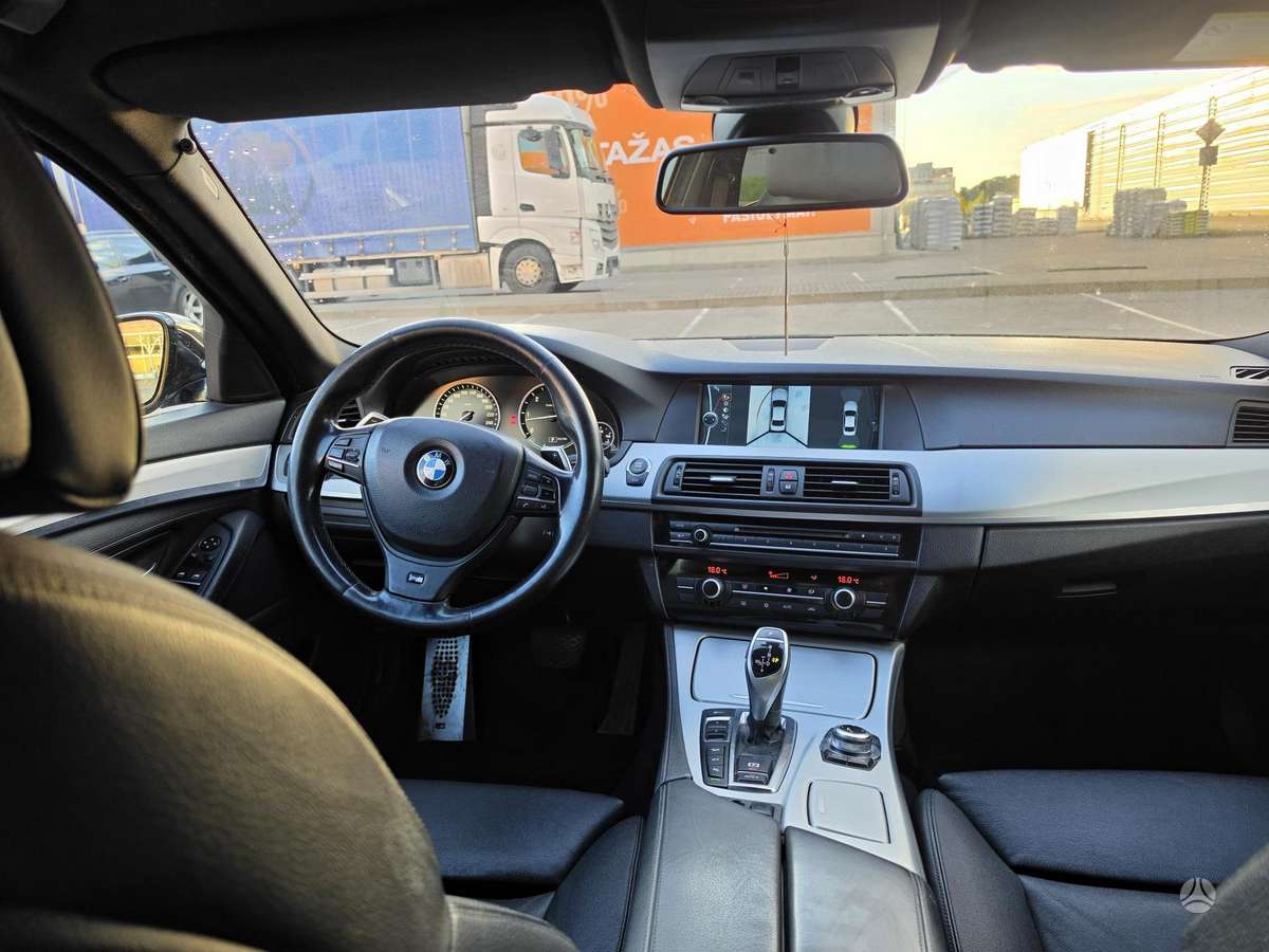 BMW 530, 3.0 l., Седан