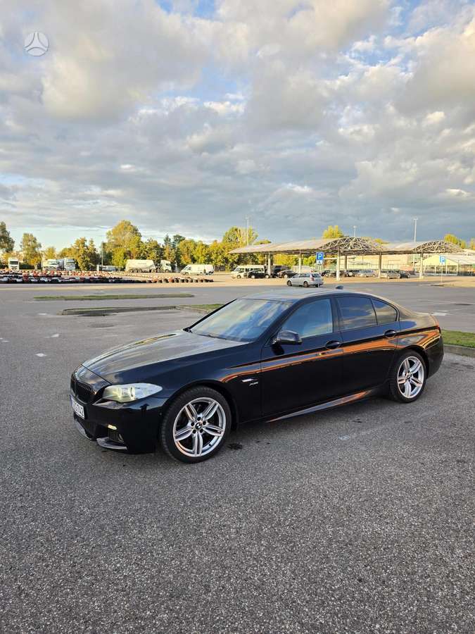 BMW 530, 3.0 l., Седан