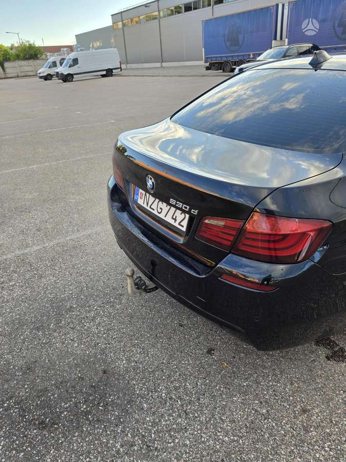 BMW 530, 3.0 l., Седан