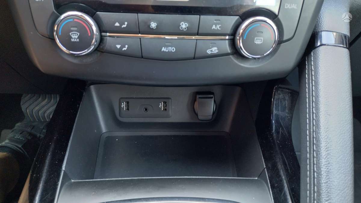 Renault Kadjar, 1.2 l., Внедорожник / Кроссовер