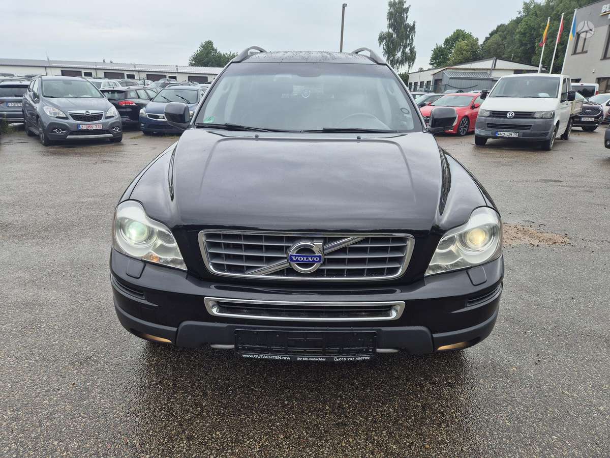Volvo XC90 - 4