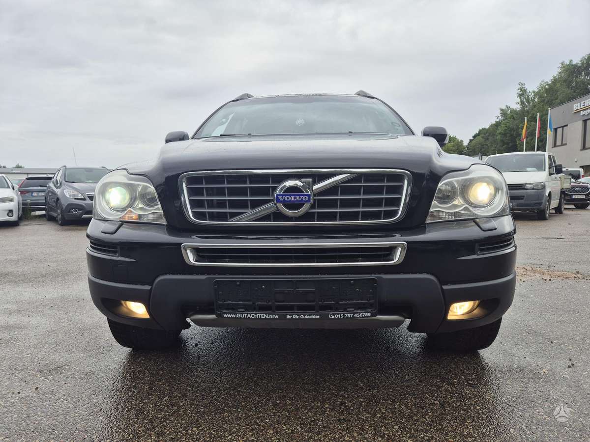 Volvo XC90 - 5